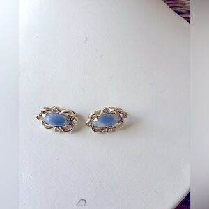 Sarah Coventry Opal Blue Vintage Clip Earrings